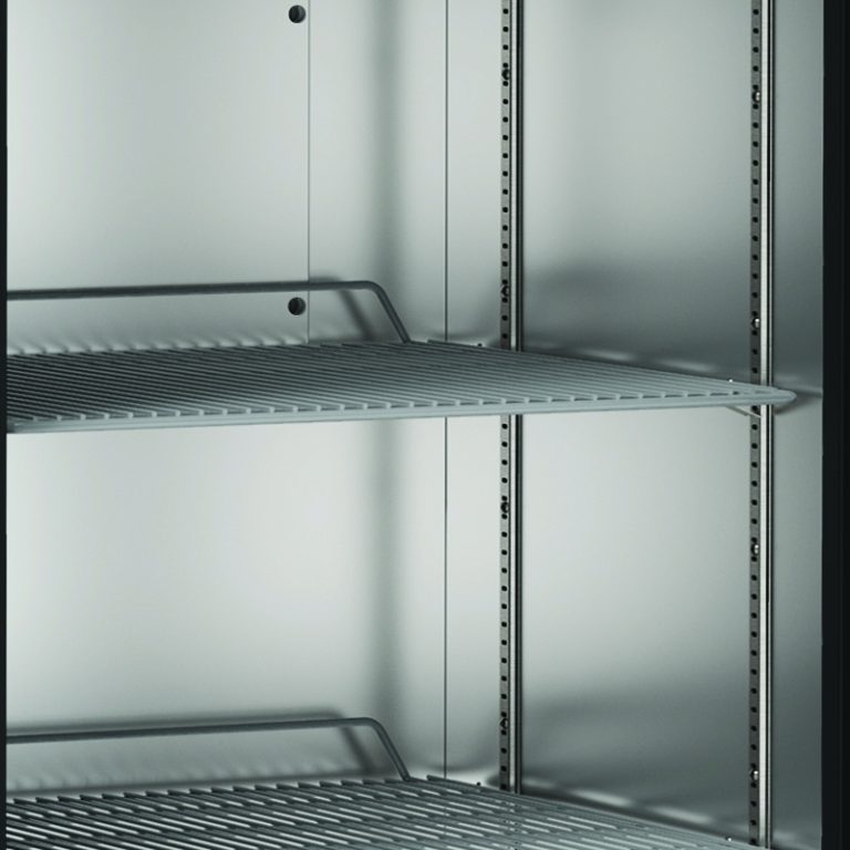 COLD_CLOSETS_M_9_FLEXIBLE_SHELF_ADJUSTMENTS_TENSAI_001